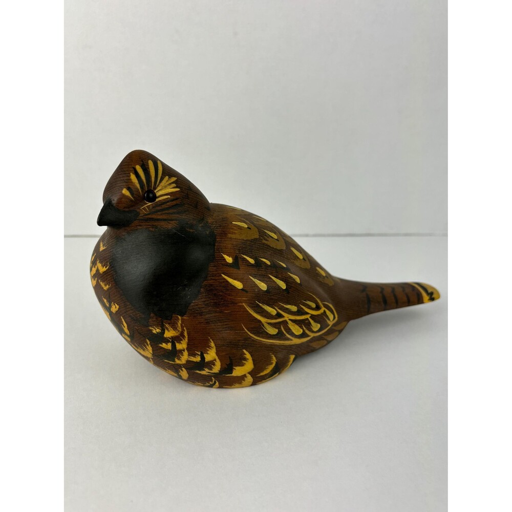 Big Sky Carvers Masters Edition Woodcarving Chubby Bird, Hand Painted Manhattan,